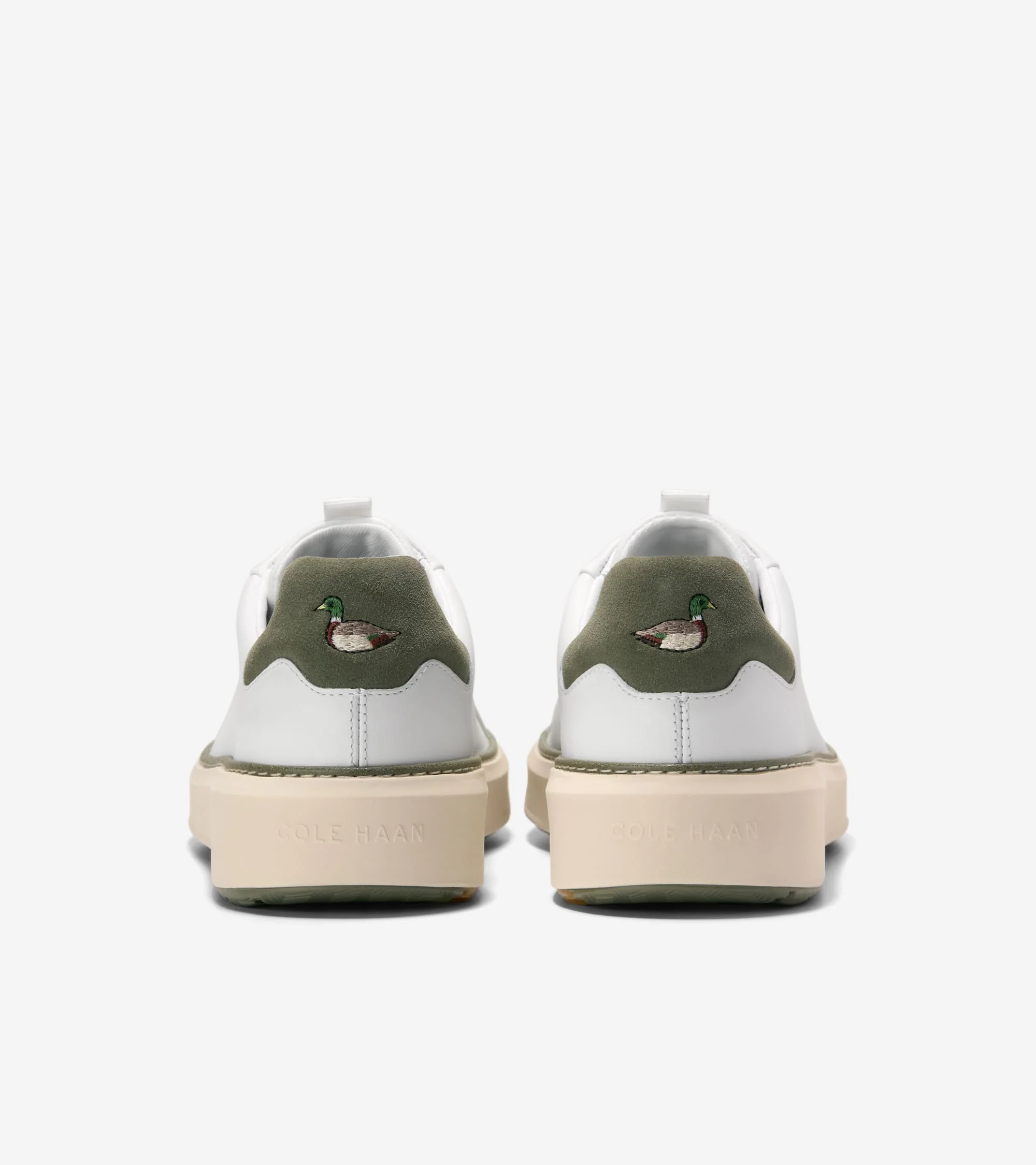Men's GrandPrø Topspin Waterproof Golf Shoes - Image 3