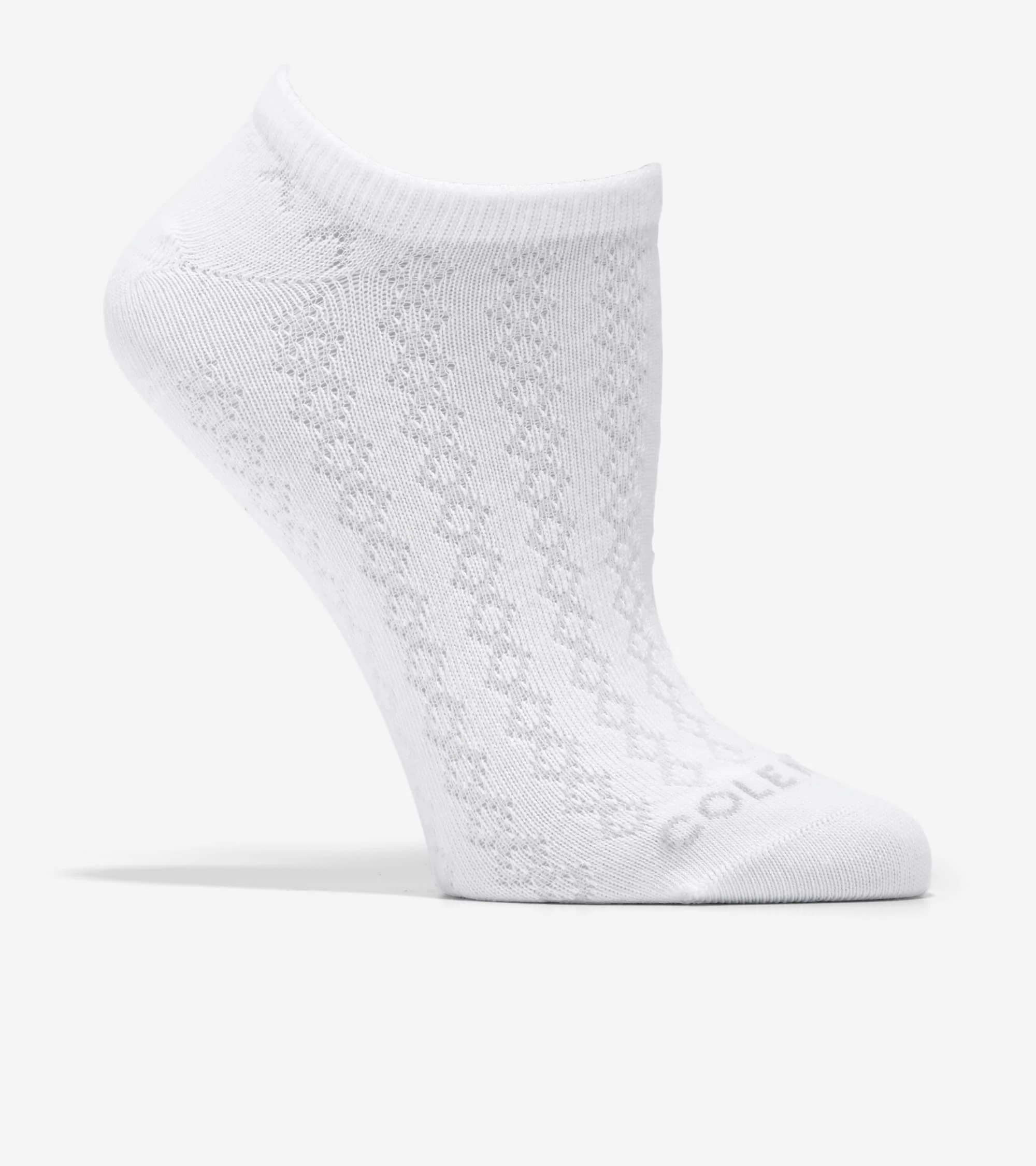 Women's 3-Pair Diamond Textured Super Soft Low Cut Socks - Image 3
